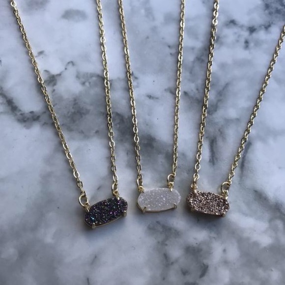 Kendra Scott Elaina Helga Inspired Druzy Necklace - Picture 4 of 8